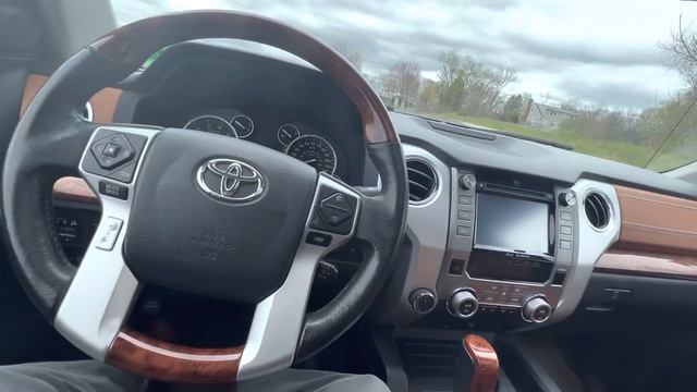 2015 Toyota Tundra 1794 Edition смотреть онлайн