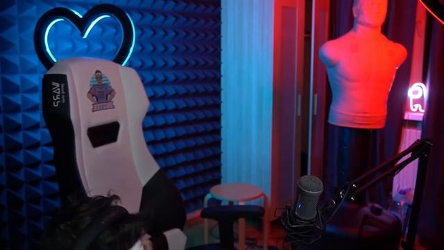 БУСТЕР ДЕЛАЕТ ОБЗОР МЫШКИ ОТ HYPER X/BUSTER FAMILY смотреть онлайн