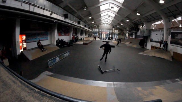 Emi Nielsen Throwaway clipzz ft Michael Williams смотреть онлайн