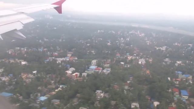 Landing in Trivandrum International airport смотреть онлайн