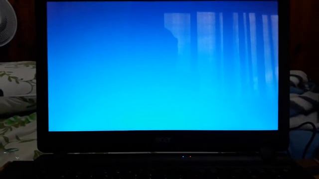 Unboxing notebook Acer aspire ES1-572-3562 core i3 6006u 4gb ram 1.0tb hd смотреть онлайн