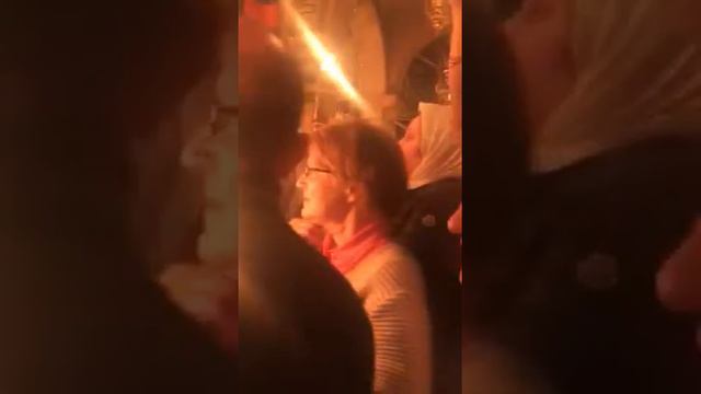 Христос Воскресе!! Схождение Благодатного огня смотреть онлайн