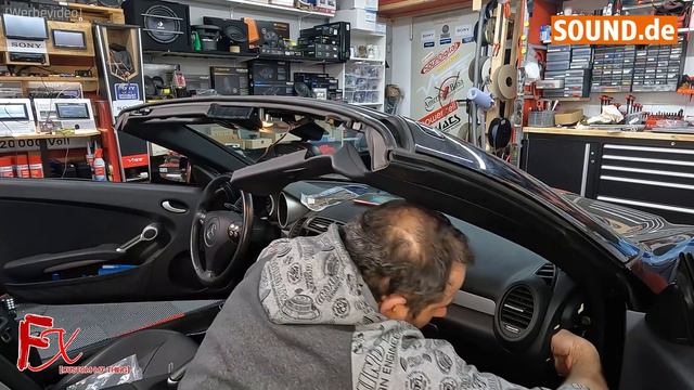 Mercedes SLK mit CarPlay und Android Auto Autoradio + Rückfahrkamera Nachrüstung by fx-Custom смотреть онлайн