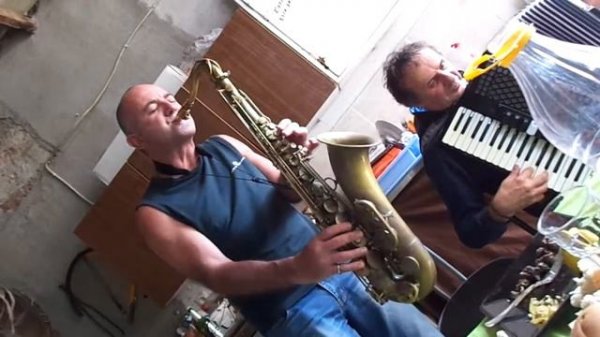 Summertime. Tenor Sax End Accordion Cover