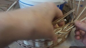 Поднос под фрукты. Плетение из бумажной лозы. Часть2.