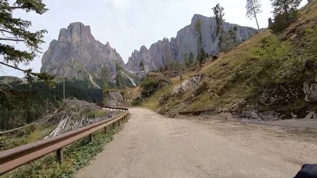 MTB Dolomiti Val Gardena Panorama XC tour Alpe di Siusi/SeiserAlm смотреть онлайн