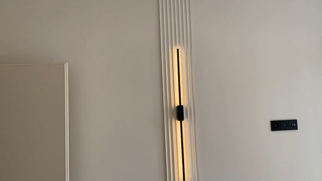 Декоративная панель на стене. Варианты ее обхода при установки натяжного потолка. смотреть онлайн