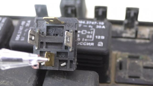 Как работает реле. Cхема подключения через реле любого устройства смотреть онлайн