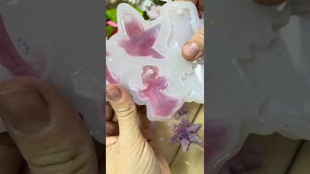 Елочные игрушки из эпоксидной смолы демолдинг смотреть онлайн
