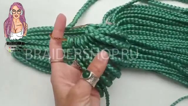 Челка в фокусе