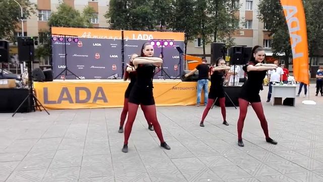 Автопарад Vaz 50 лет в Лениногорске Шоу Балет Седьмое Чувство ч 2 смотреть онлайн