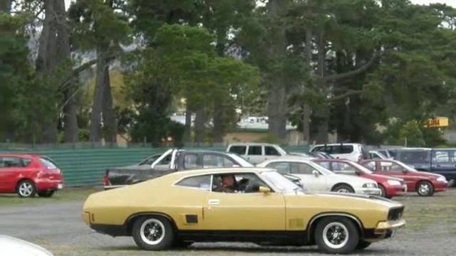 FORD falcon GT COUPE XB смотреть онлайн