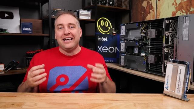 $17K Sapphire Rapids Server CPU! Hands-on with the new Intel Xeon смотреть онлайн