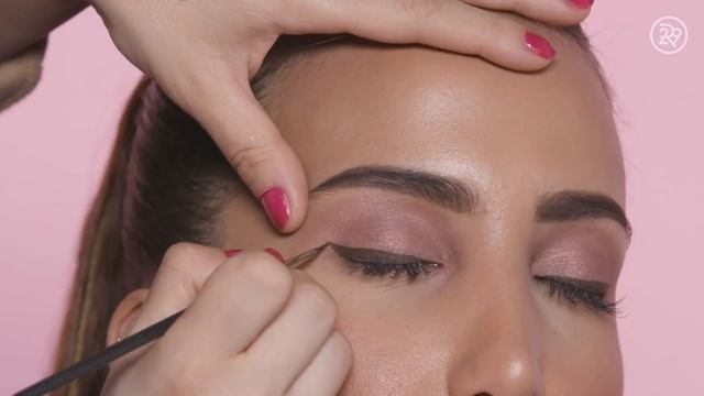 I Got Transformed into Ariana Grande | Beauty Evolution | Refinery29 смотреть онлайн