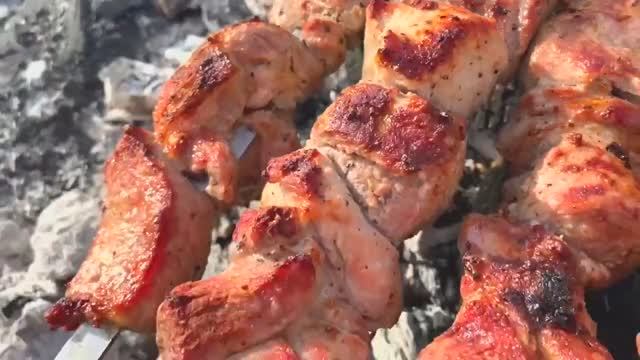 МАРИНАД ДЛЯ ШАШЛЫКА. ШАШЛЫК ИЗ СССР. Маринад на УКСУСЕ. смотреть онлайн