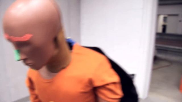 Autosital - Comment l'EuroNCAP teste les minivans familiaux смотреть онлайн