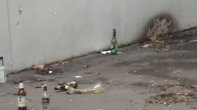 Нелегальные ларьки м. Дмитровская смотреть онлайн