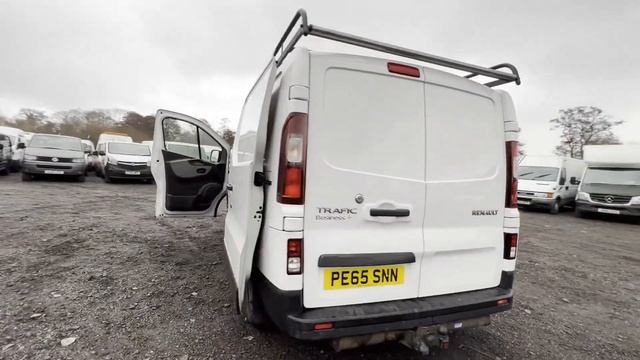 Pe65snn 2015 RENAULT TRAFIC SWB DIESEL SL27dCi 115 Business Van смотреть онлайн