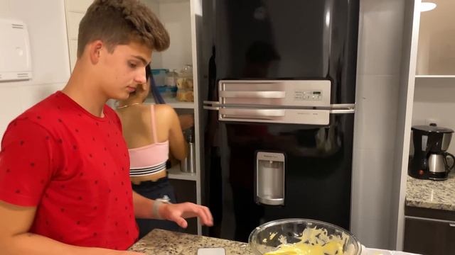 AMIGA FALSA - O BEIJO ( Quarto Episódio ) смотреть онлайн