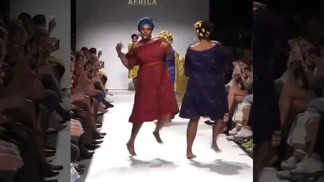 Африканские танцы на подиуме смотреть онлайн