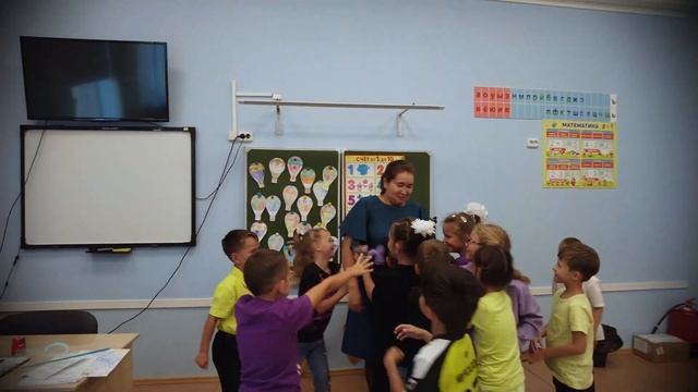 Школьная фантазия. 69 Школа (Эволюция), 1 Ж класс.