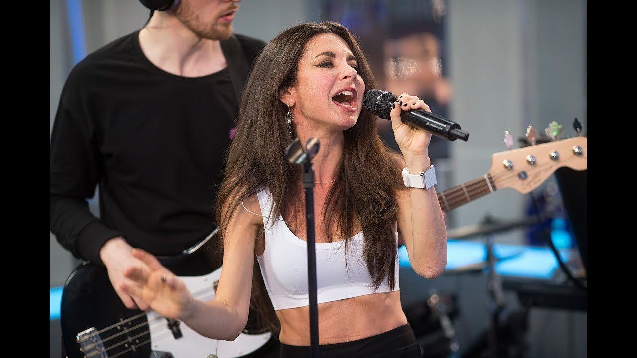 Анна Плетнева - Я Верю В Любовь (LIVE @ Авторадио) смотреть онлайн