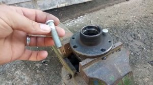 переход с болтов на шпильки