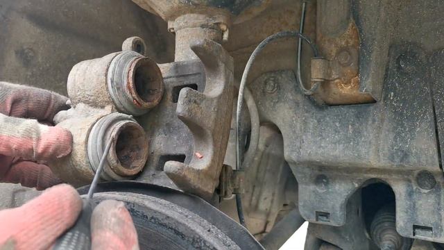 Что делать, чтобы не клинили суппорта смотреть онлайн