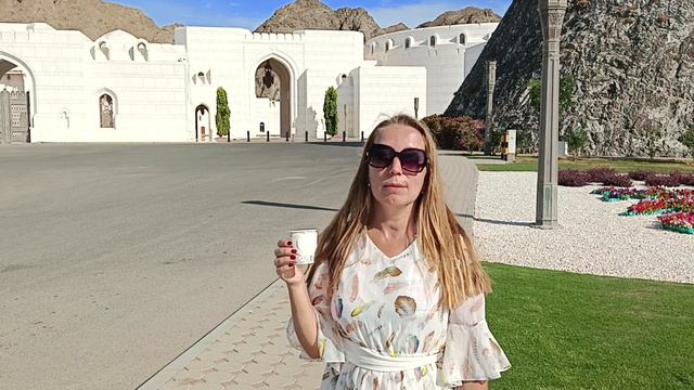 Охрана Самого Султана угостила нас лимонадом!