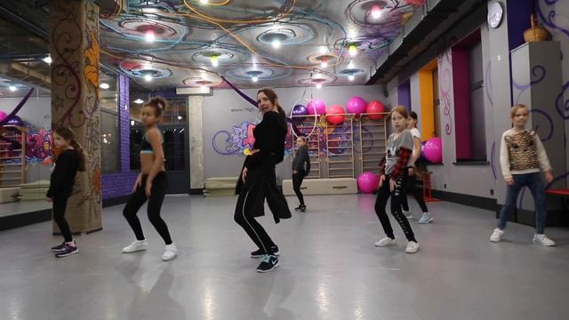 Hip Hop | Видео-урок (часть 3) смотреть онлайн