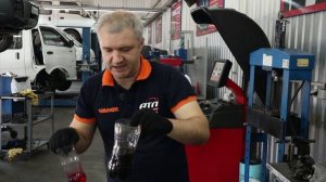 Когда менять масло в гидроусилителе руля | Какого цвета должна быть жидкость гидроусилителя руля.