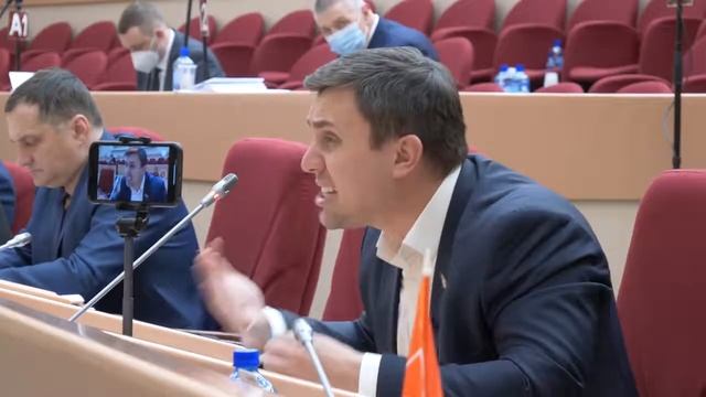 «Золотой парашют» при увольнении. Обсуждаем. "Боритесь за свои права" ! смотреть онлайн