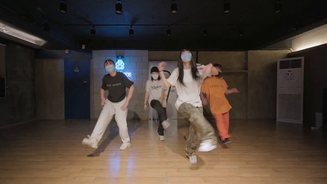 Chaekit Choreography — "Bootleggers" by YGTUT смотреть онлайн