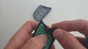 Разбор ключей  (брелка) от автомобилей JAC J7 и JAC S7 для замены батарейки