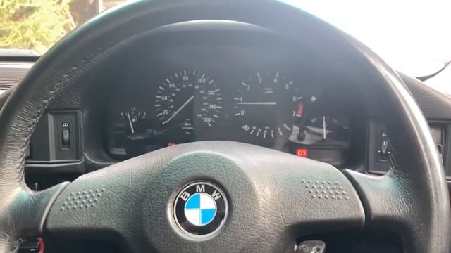 BMW E34 525i