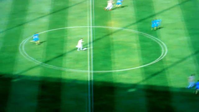 Xavi super long range goal смотреть онлайн