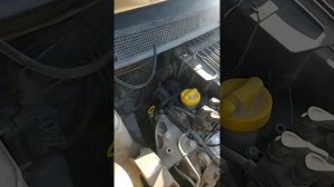 Замена насоса стеклоомывателя Renault Logan 2