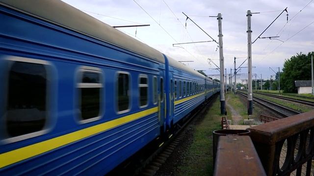 Поезд №101 "Херсон - Киев" | Прибытие на станцию Белая Церковь смотреть онлайн