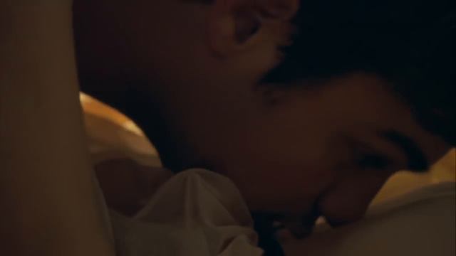 Dakota Blue Richards @ Skins s06e06 720p смотреть онлайн