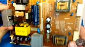 При включении монитора белый экран.