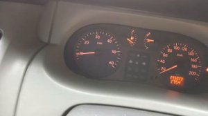 Плавают обороты на холостую, трафик Рено(