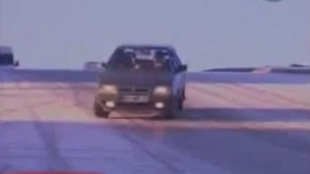 Микра уехала под горку смотреть онлайн