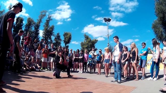 Воробей | Ромаш | Funky Че | Молодой смотреть онлайн