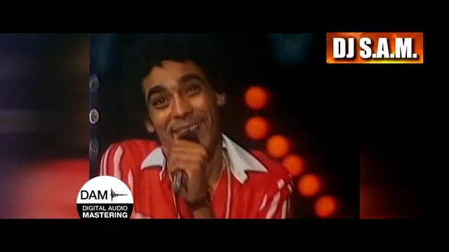 Mohamed Mounir - El Leila Ya Samra - Rare Video I محمد منير - الليلة يا سمرة - نادر