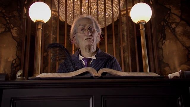 First Look at the Goblins Inside Gringotts Bank смотреть онлайн