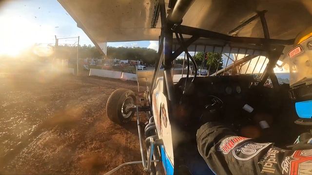 1st Night of Speed Week and All Of A Sudden We're NOT Fast?! Dirt Track Sprint Car Racing смотреть онлайн