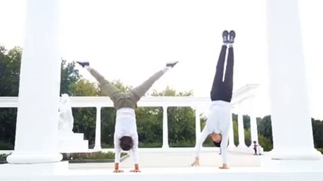 Студия индивидуальных и групповых практик йоги «Yoga Ananda» смотреть онлайн