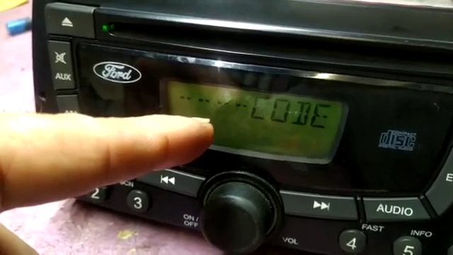 Como digitar o código do CD Player Visteon original da linha Ford - Museu do Toca Fitas !! смотреть онлайн