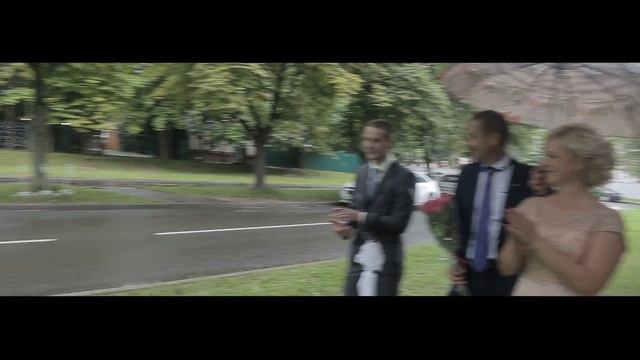 Правильный выход друзей жениха смотреть онлайн