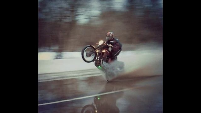 песня "Гул мотора" смотреть онлайн